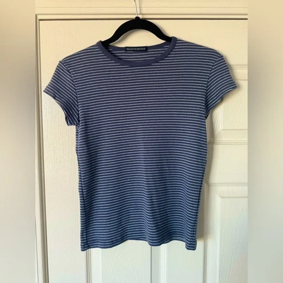Brandy Melville Stripe Tee - Picture 1 of 2
